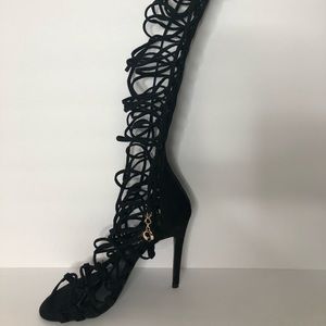 Strapped knee high heels!